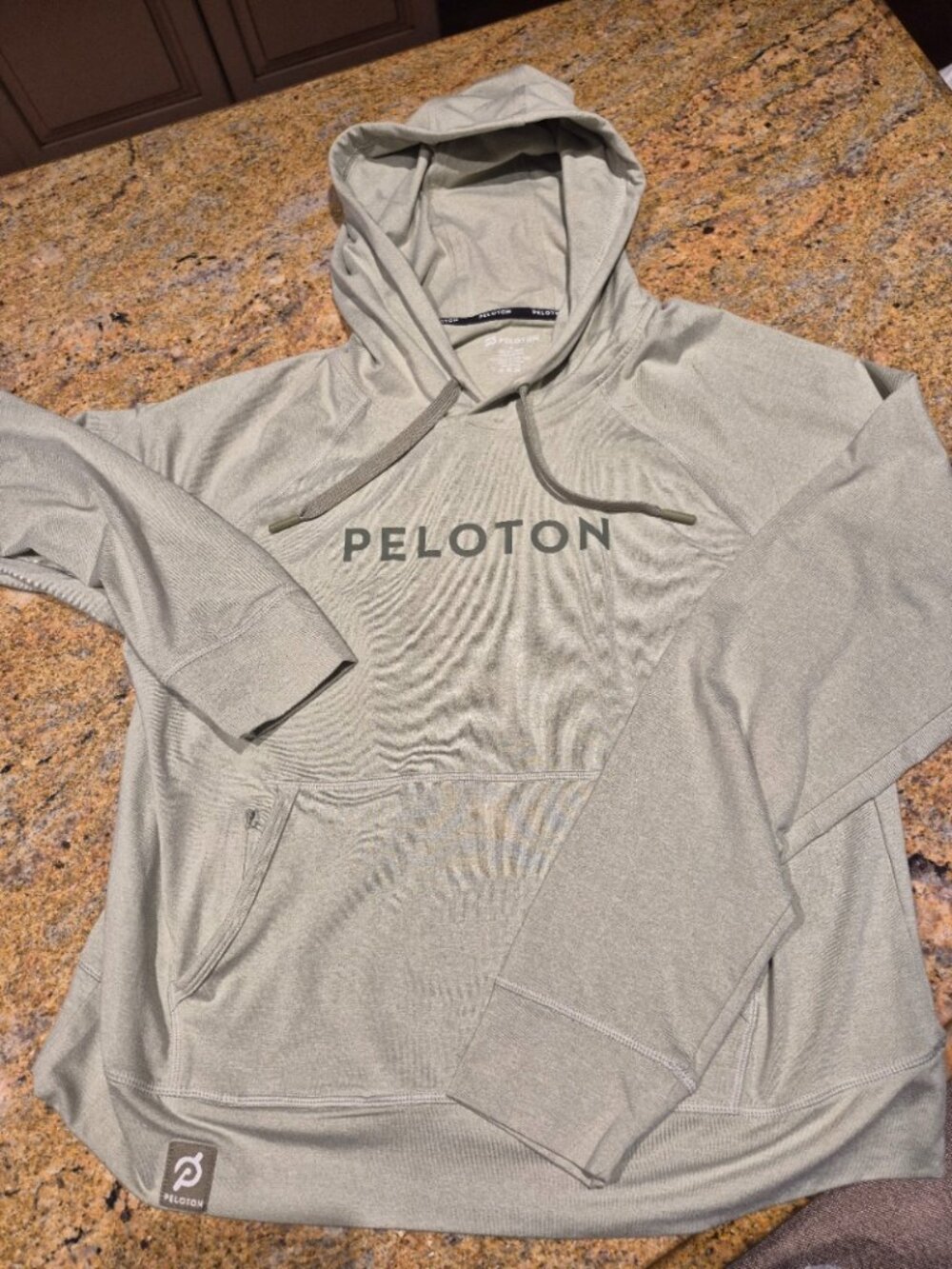 PELOTON SOFT LIGHT OLIVE GREEN SWEATSHIRT SIZE MEDIUM